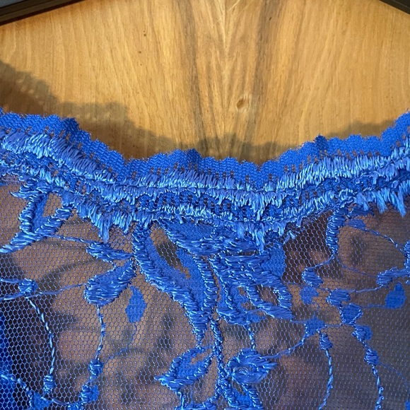 Gorgeous 80’s Cocktail Dress in Cobalt Blue - Picture 6 of 7